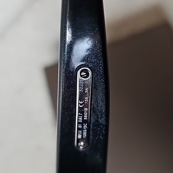 Sunglasses - Picture 3 of 4